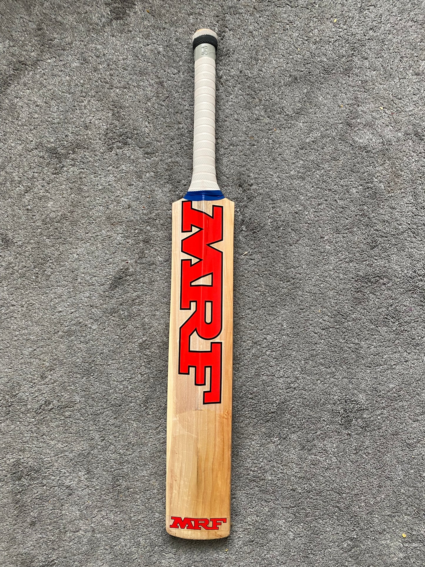 MRF Genius Grand Edition English willow