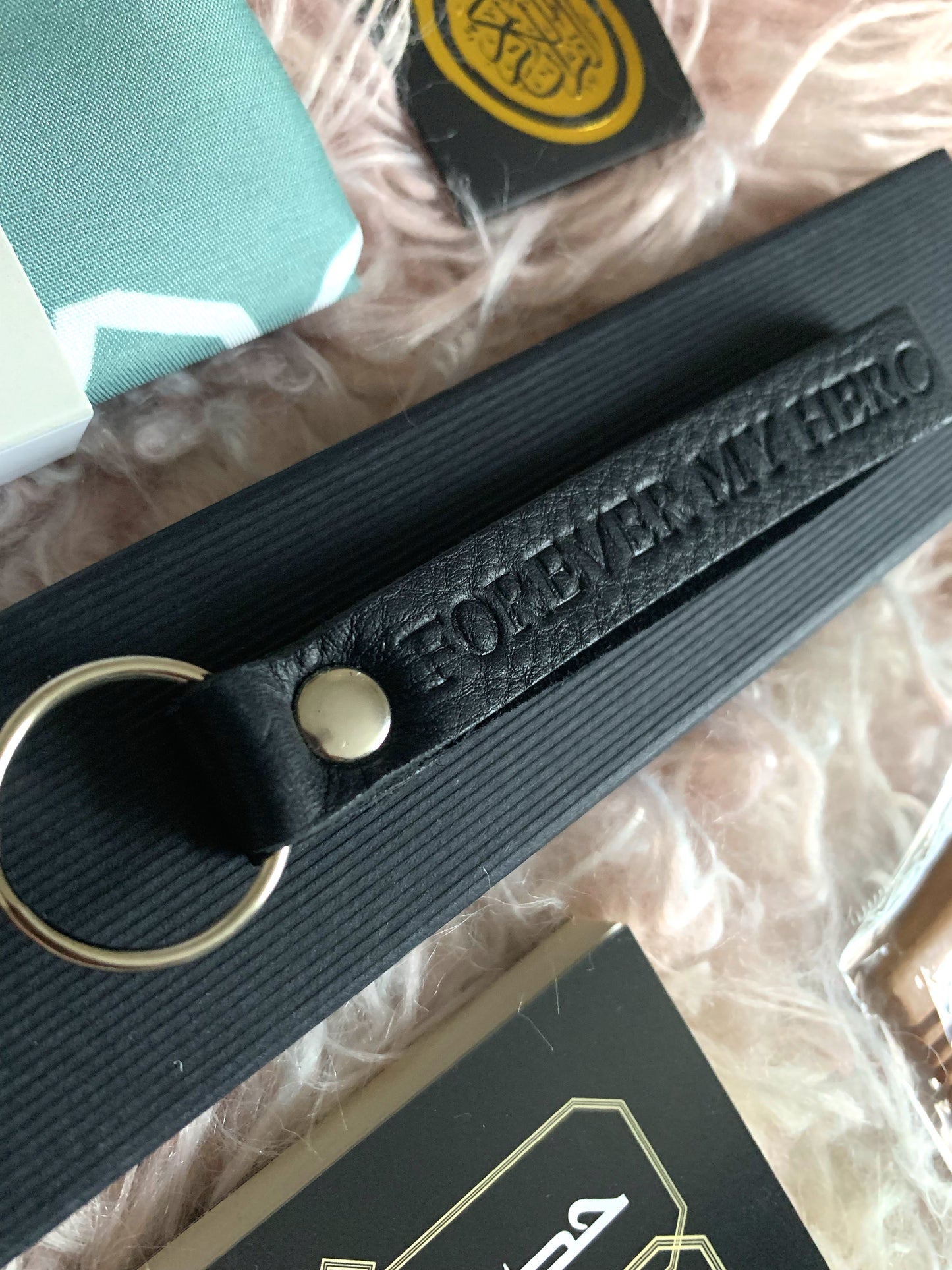 Leather keyring