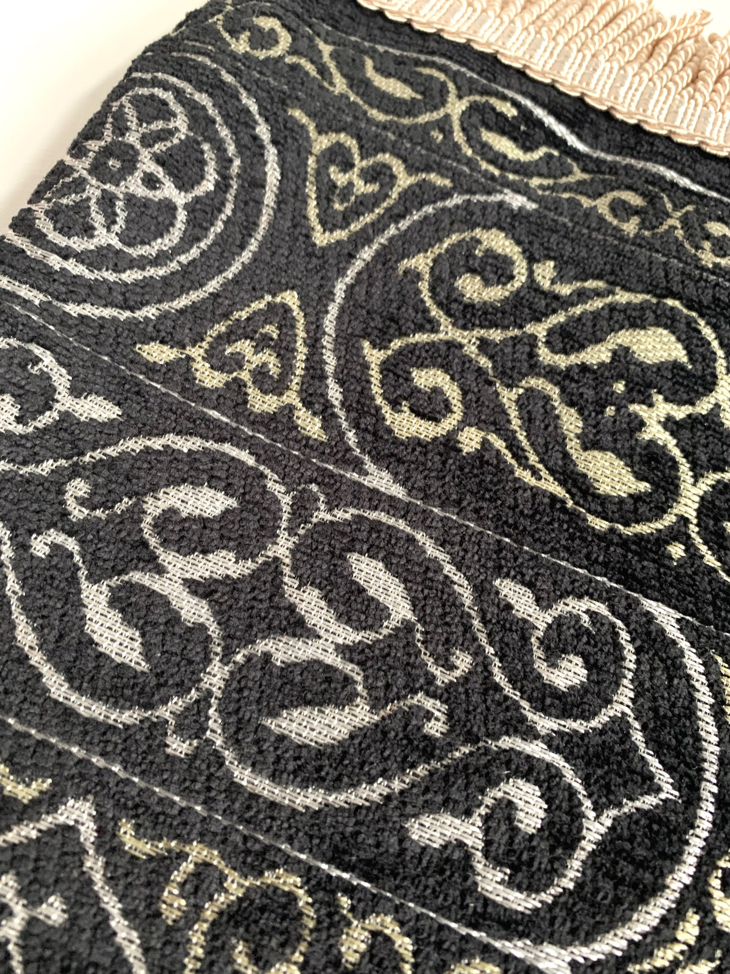 Chenille prayer mat