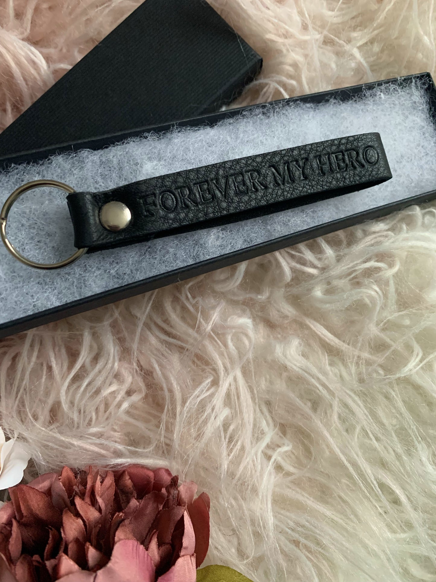 Leather keyring