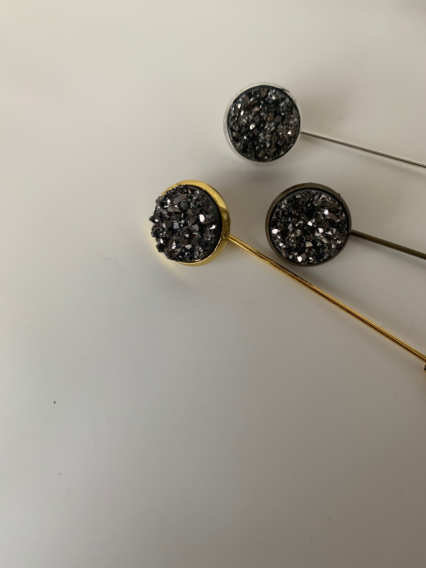 Lapel pin starry night