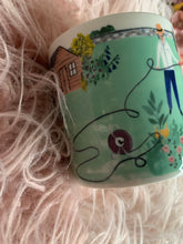 Load image into Gallery viewer, Gardening love mug

