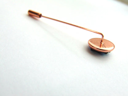 BLACK CABOCHON PIN