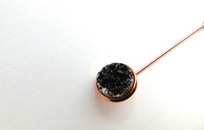 BLACK CABOCHON PIN