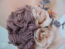 Load image into Gallery viewer, Hijab bouquet minis
