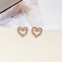 Load image into Gallery viewer, Heart studs
